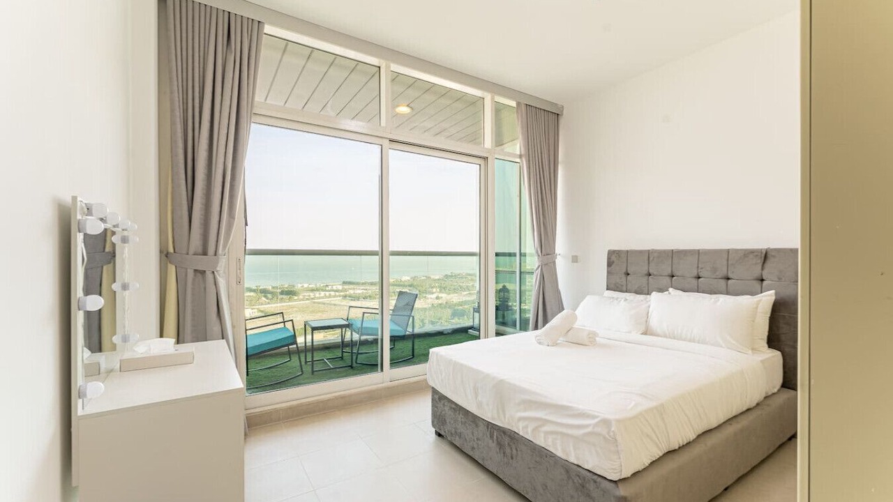 Photo of Bedroom in Al Barsha 1