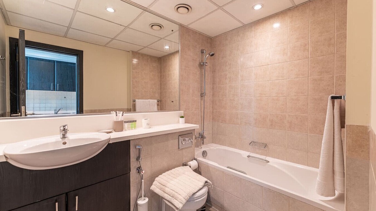 Photo of Bathroom in The Greens