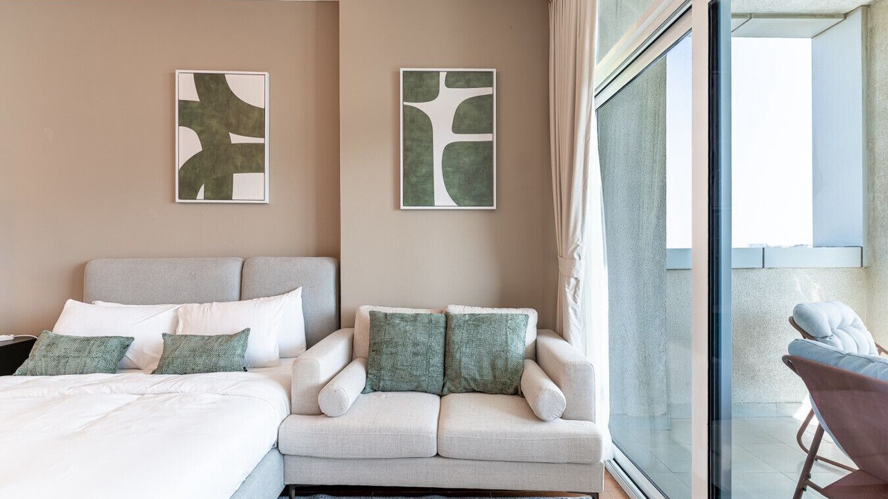 Photo of Bedroom in Jumeirah Village Triangle