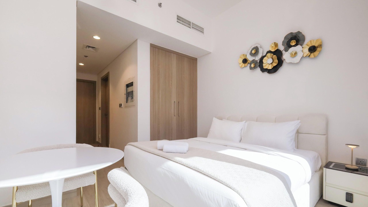Photo of Bedroom in Nad Al Sheba