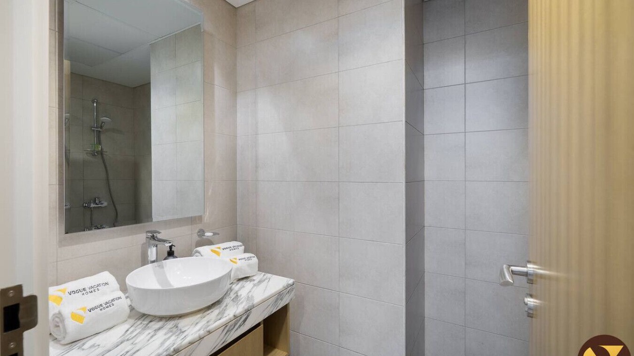 Photo of Bathroom in Sheikh Zayed Road