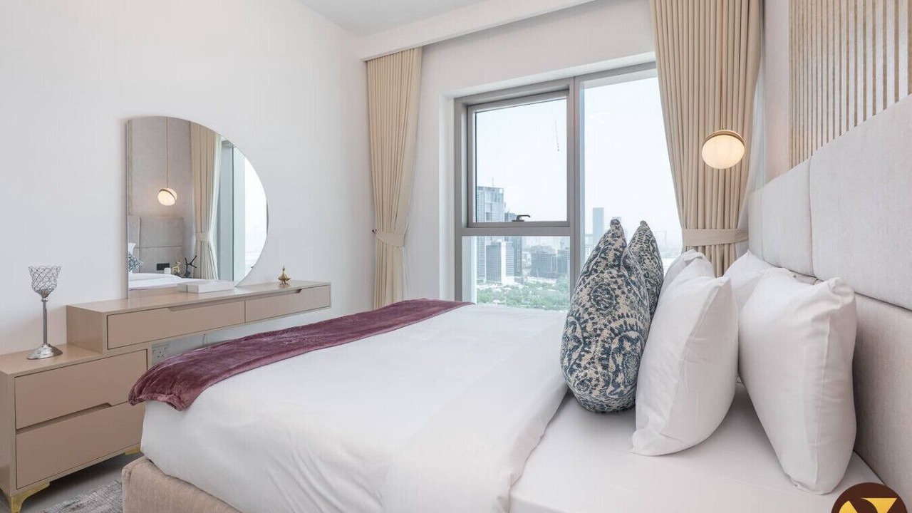 Photo of Bedroom in Za'abeel 2