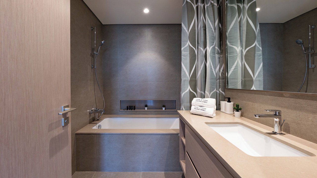 Photo of Bathroom in Downtown Dubai