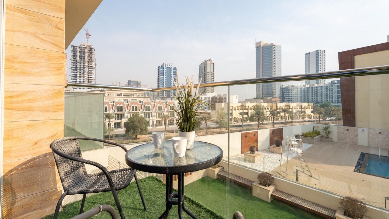 Photo of Outdoor in Jumeirah Village Circle