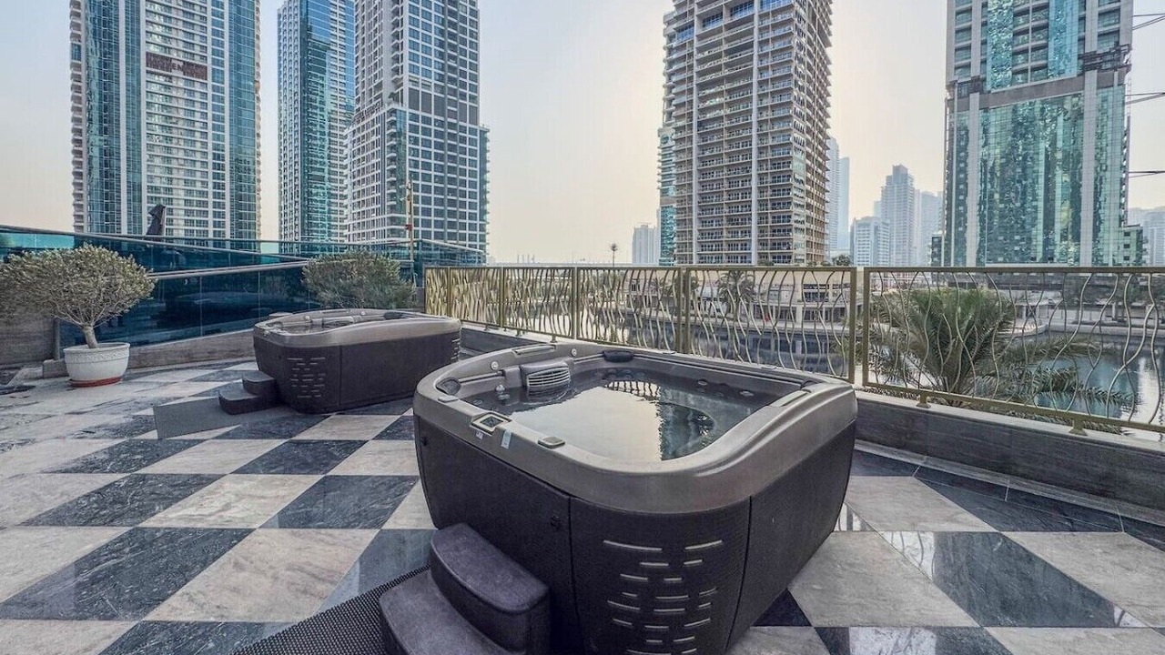 Photo of Patio Balcony in Jumeirah Lake Towers