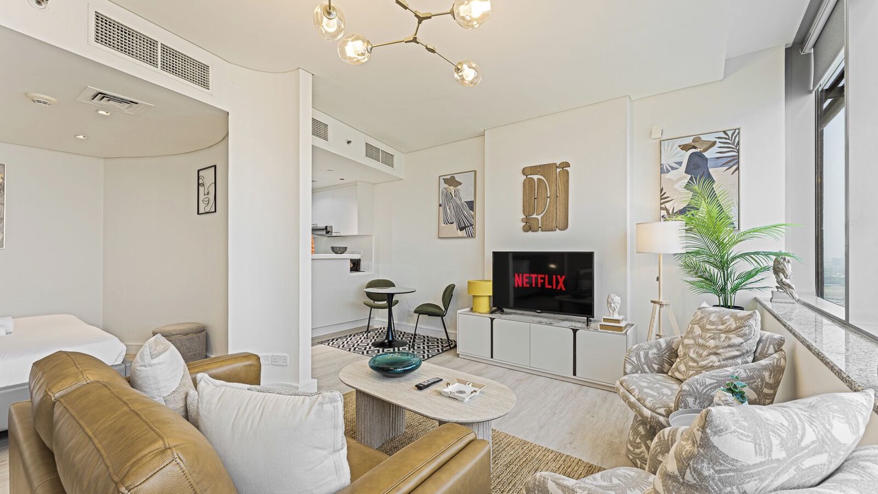 Photo of Livingroom in Trade Center