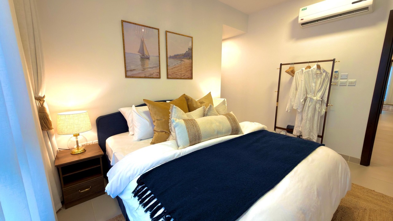 Photo of Bedroom in Al-Bustan