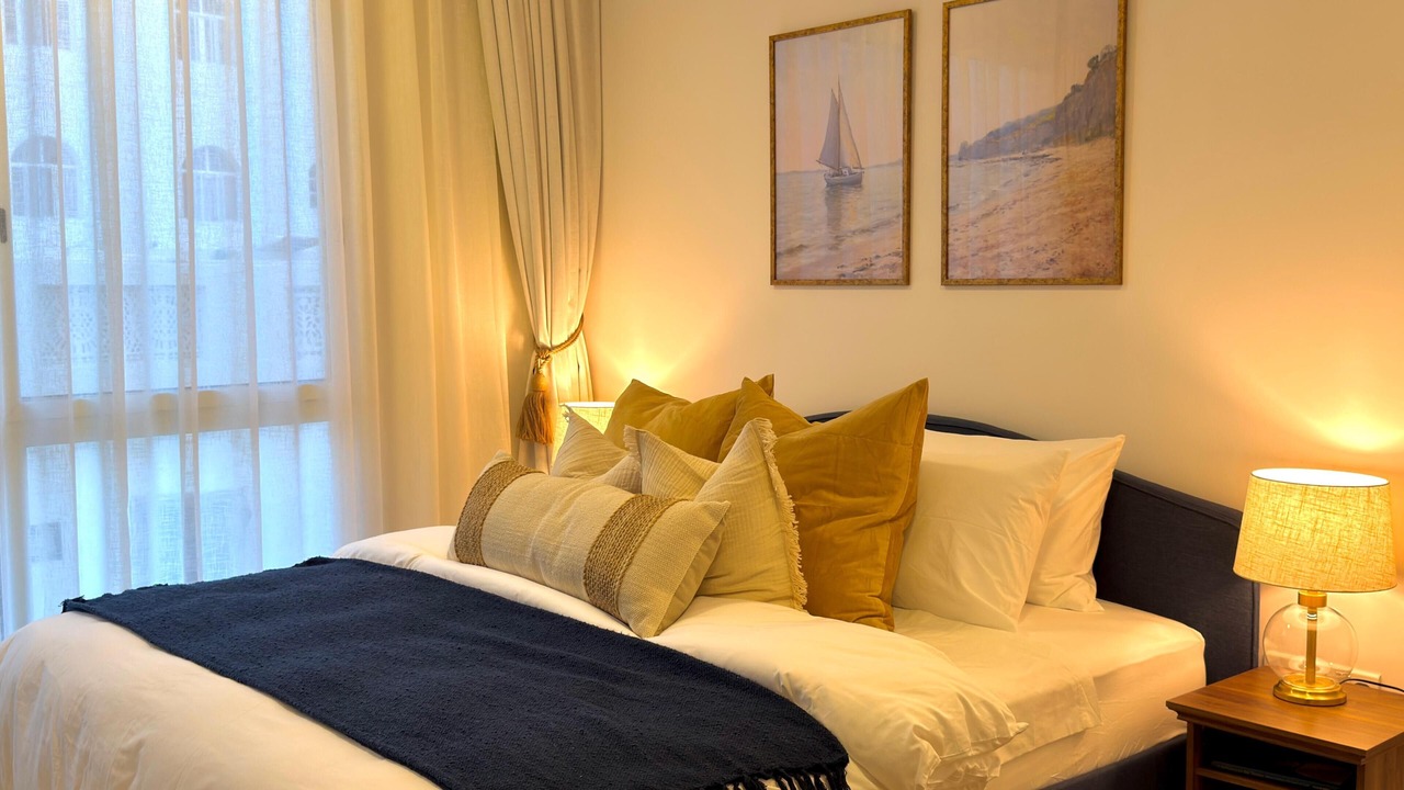 Photo of Bedroom in Al-Bustan