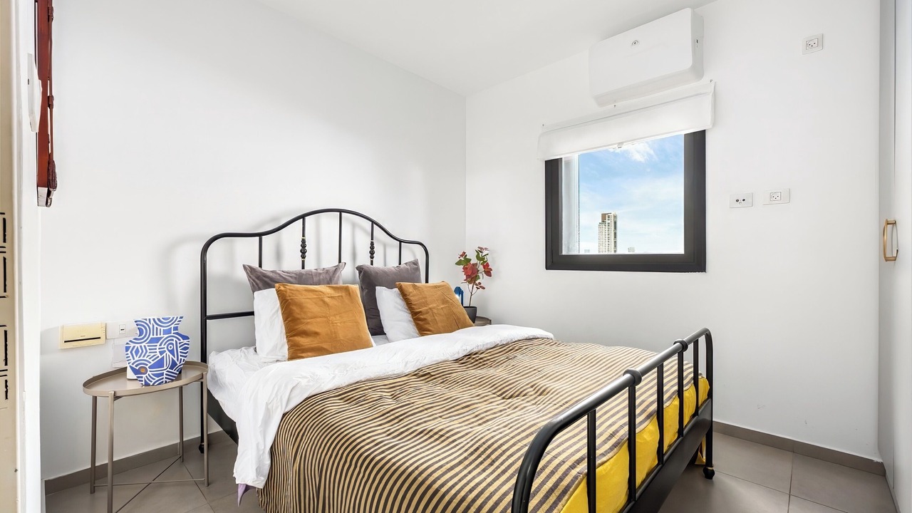 Photo of Bedroom in Neve Tzedek