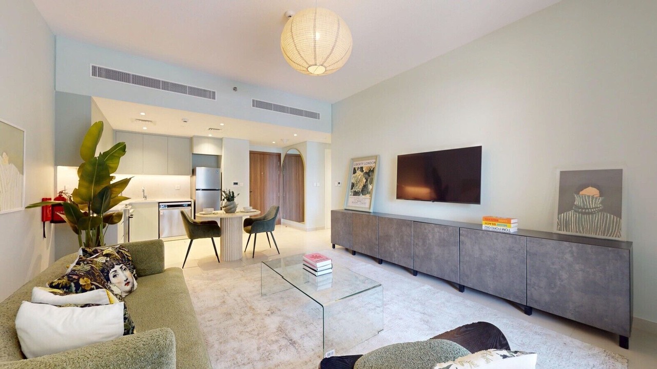 Photo of Livingroom in Umm Suqeim 3
