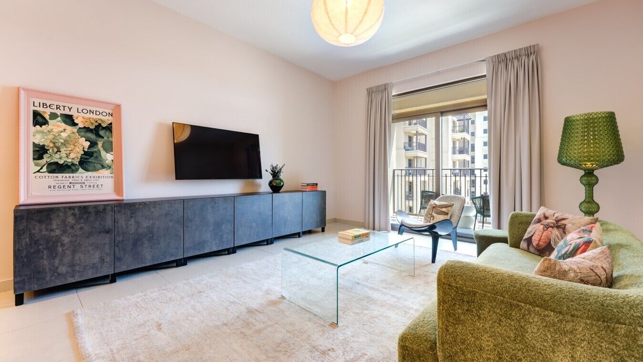 Photo of Livingroom in Umm Suqeim 3