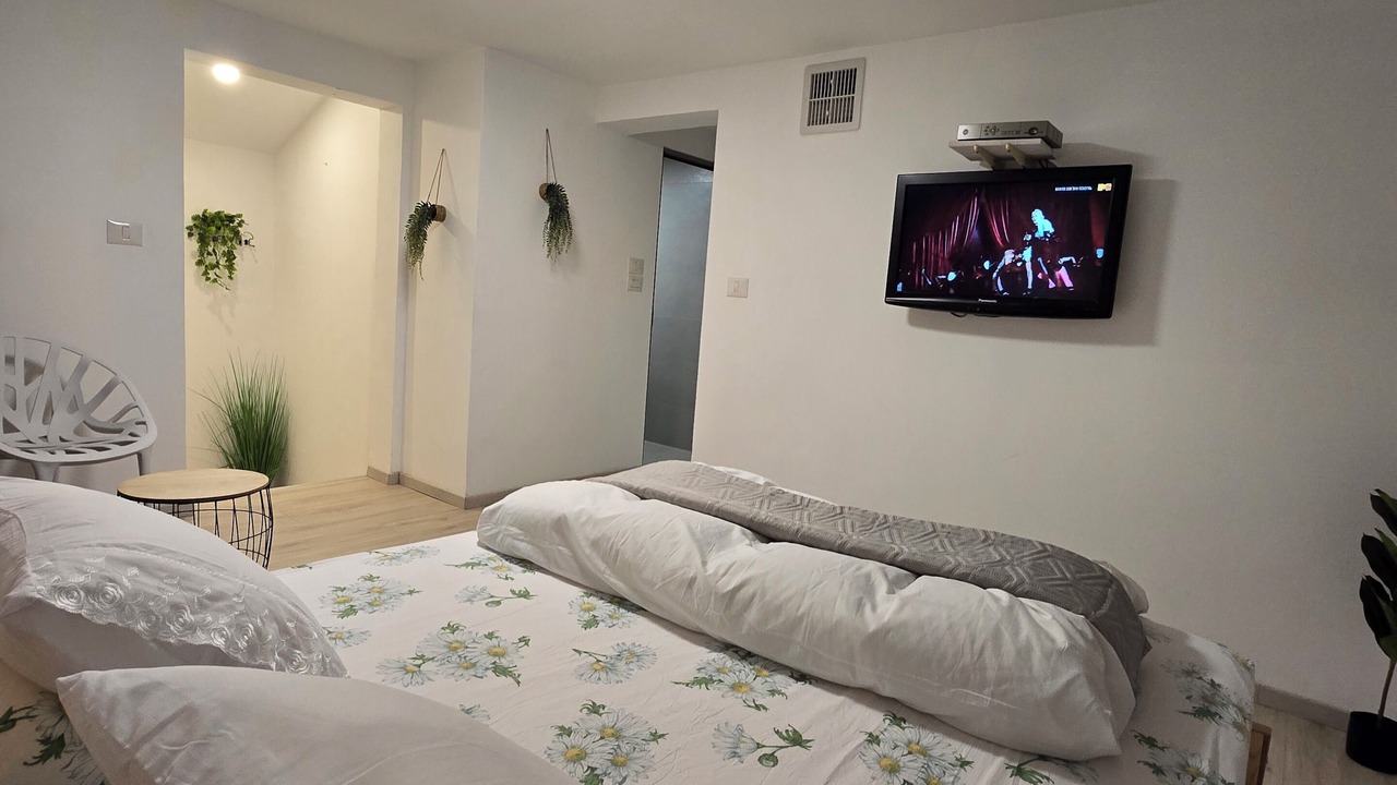Photo of Bedroom in Kiryat Ata