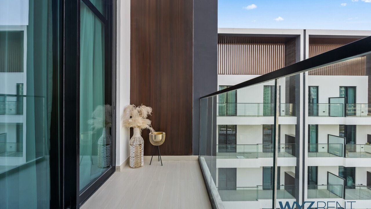Photo of Outdoor in Jumeirah Village Circle