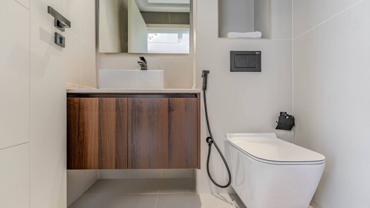 Photo of Bathroom in Discovery Gardens