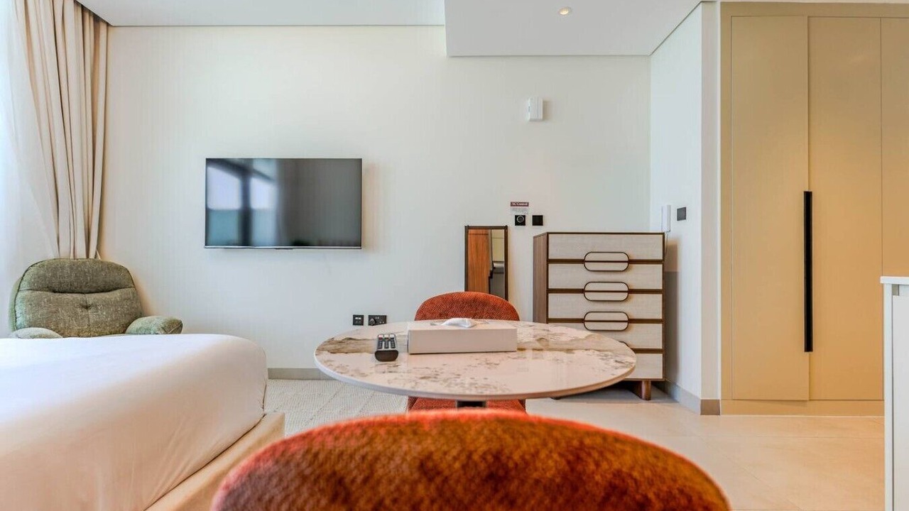 Photo of Bedroom in Discovery Gardens