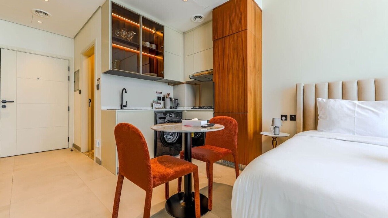 Photo of Bedroom in Discovery Gardens