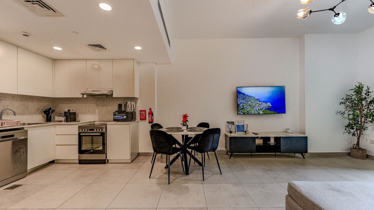 Photo of Kitchen in Umm Suqeim 3