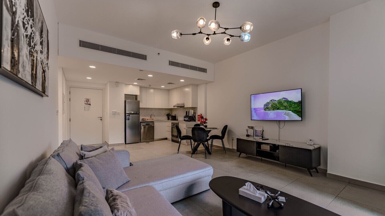 Photo of Livingroom in Umm Suqeim 3