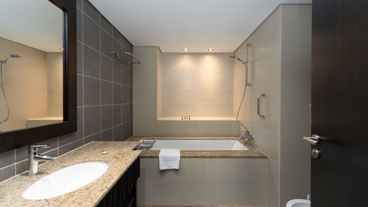 Photo of Bathroom in Palm Jumeirah