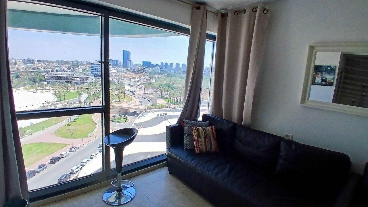 Photo of Livingroom in Herzliya Pituach