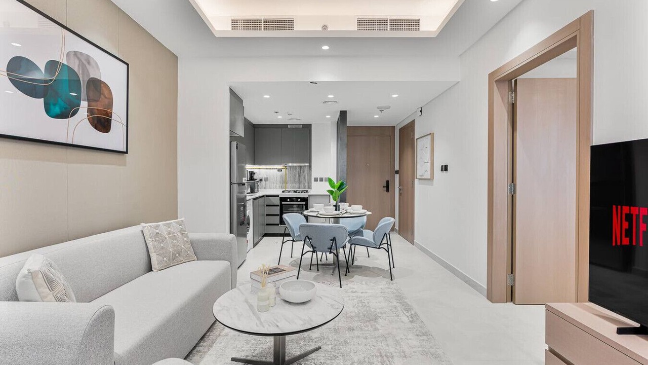 Photo of Livingroom in Jumeirah Village Triangle