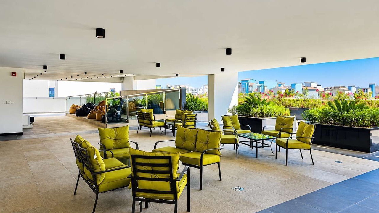 Photo of Patio Balcony in Discovery Gardens