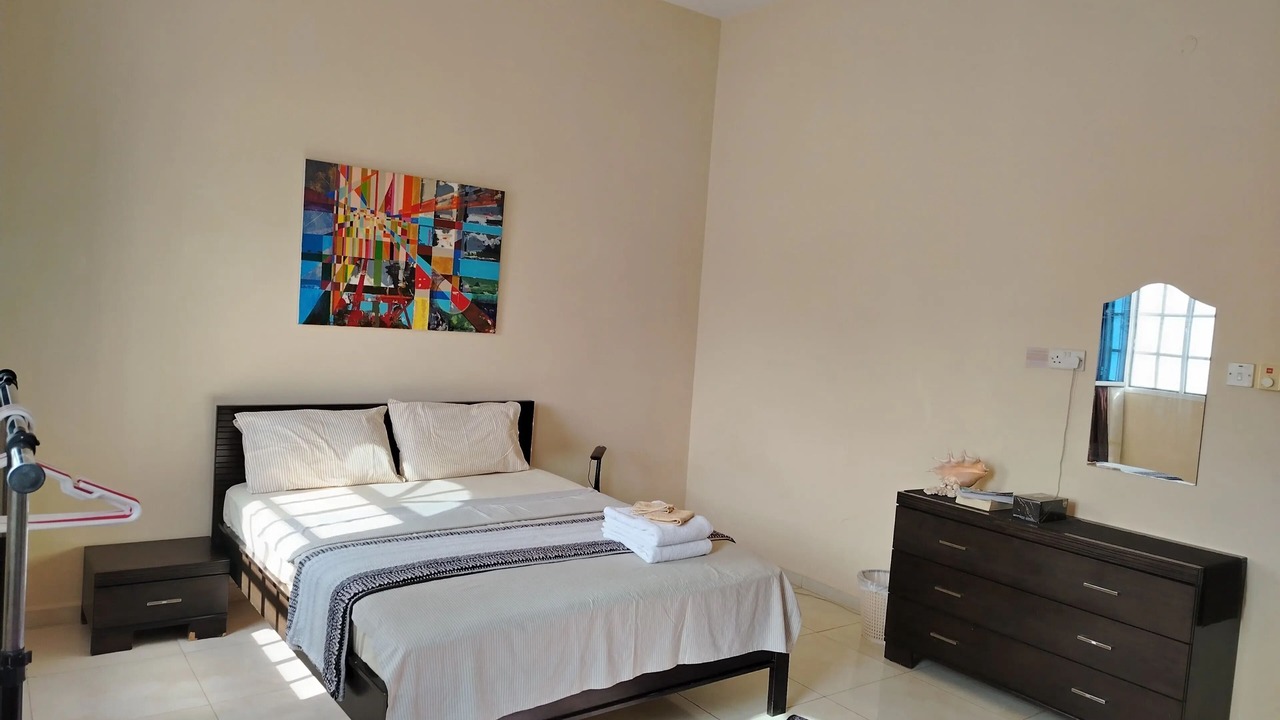 Photo of Bedroom in Al-Bustan