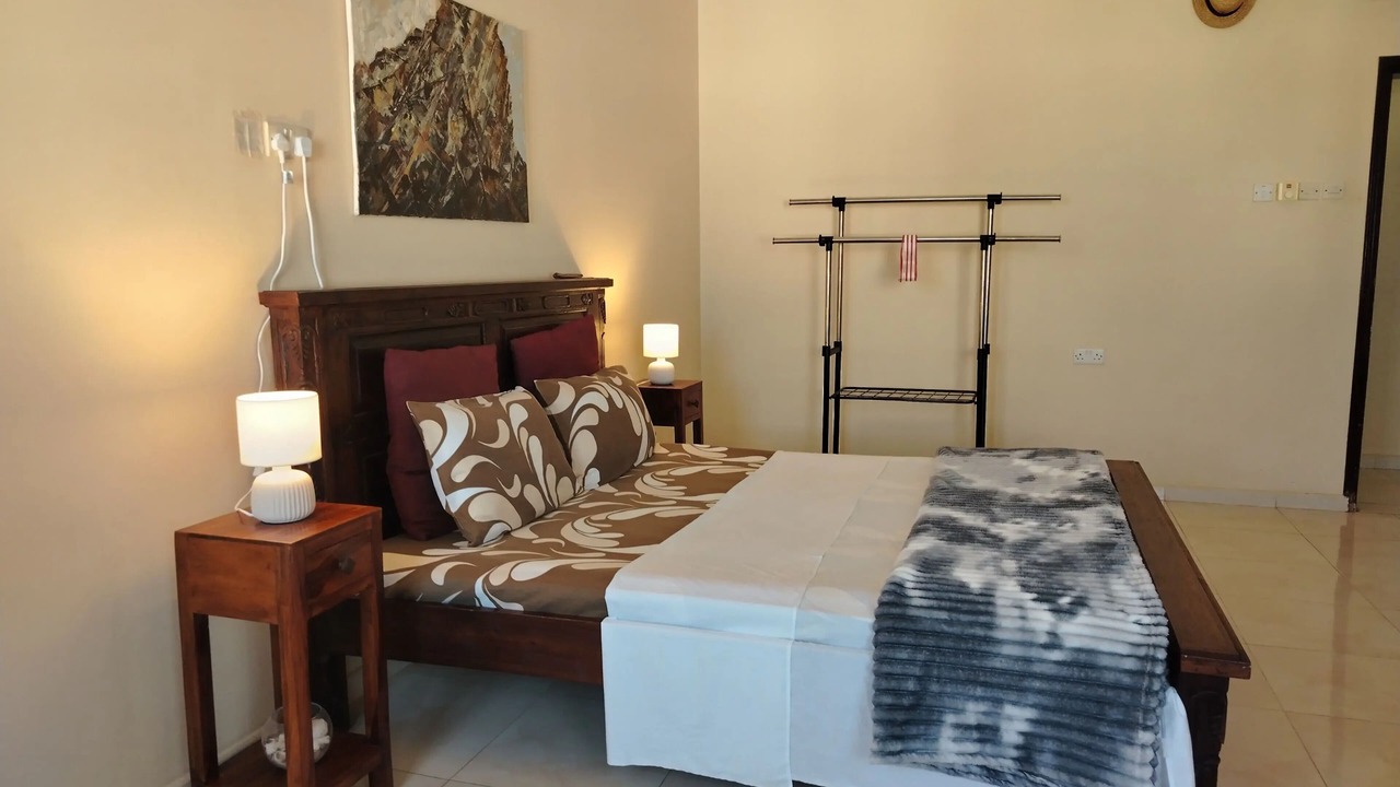 Photo of Bedroom in Al-Bustan