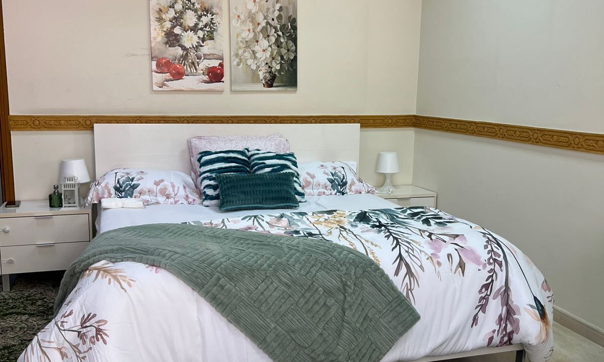Photo of Bedroom in Al Ghubrah Ash Shamaliyyah