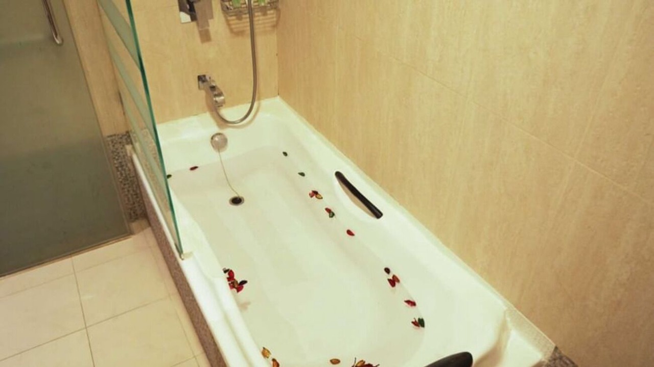 Photo of Bathroom in Al Barsha 1