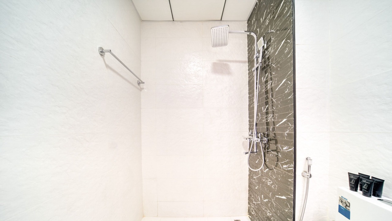 Photo of Bathroom in Al Barsha