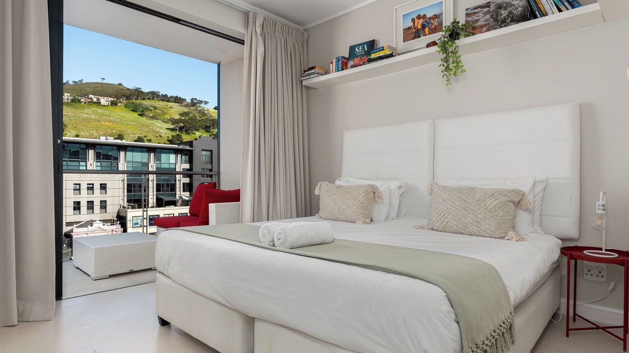 Photo of Bedroom in Cape Town City Centre