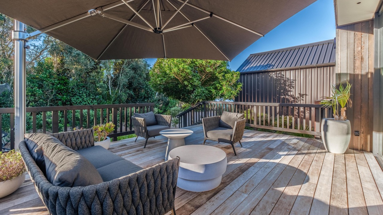 Photo of Livingroom in Onetangi