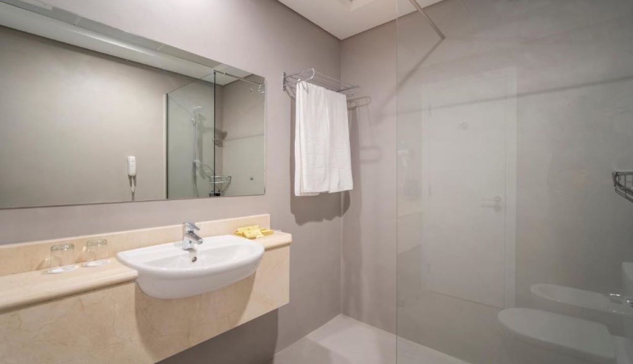 Photo of Bathroom in Al Barsha 1