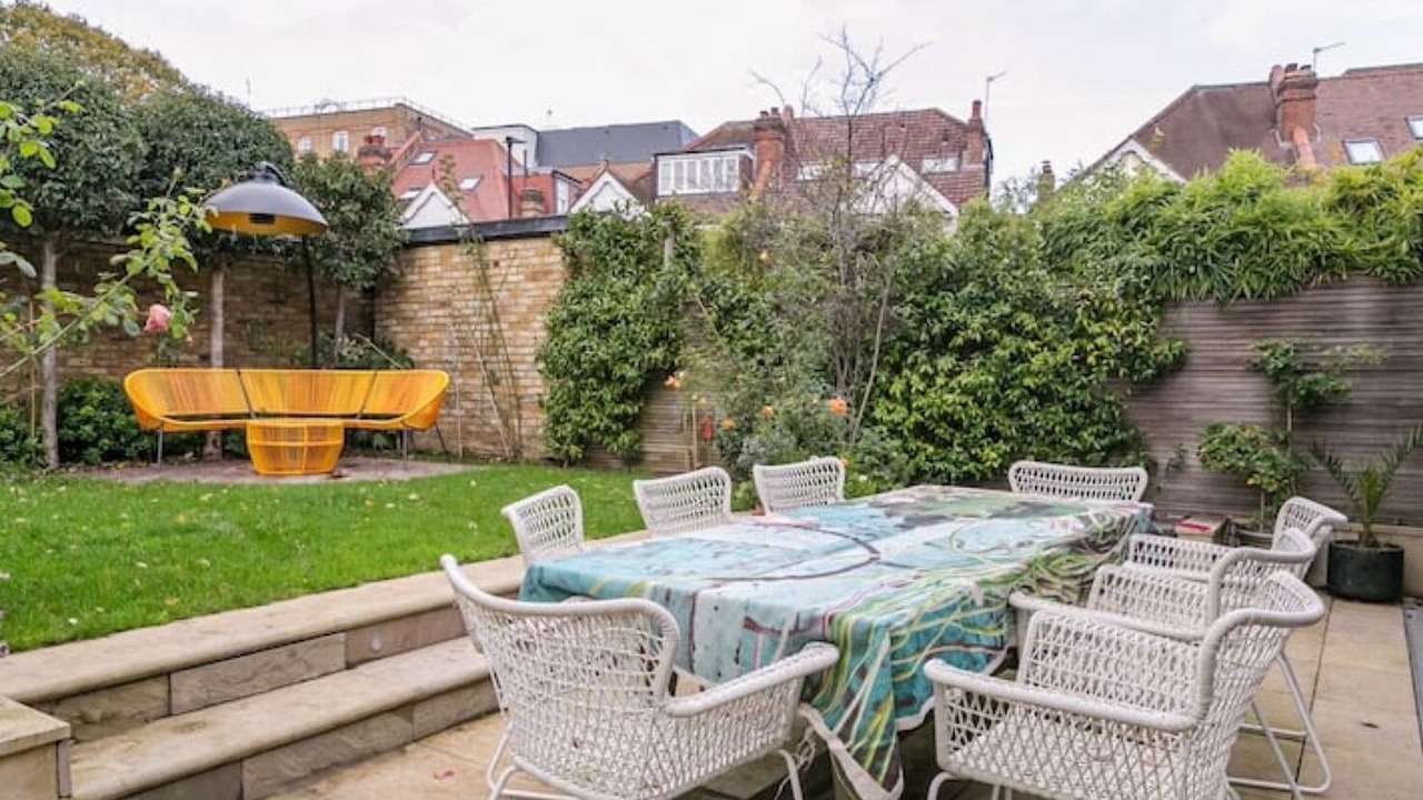 Photo of Outdoor in Chiswick
