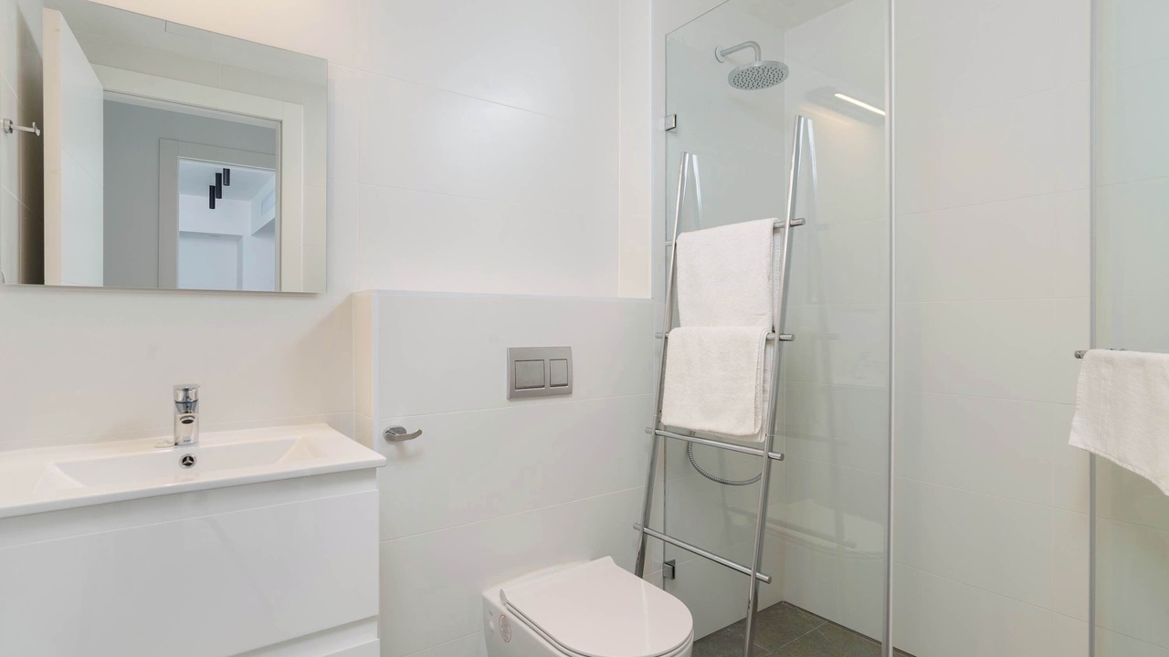 Photo of Bathroom in Kerem HaTeimanim