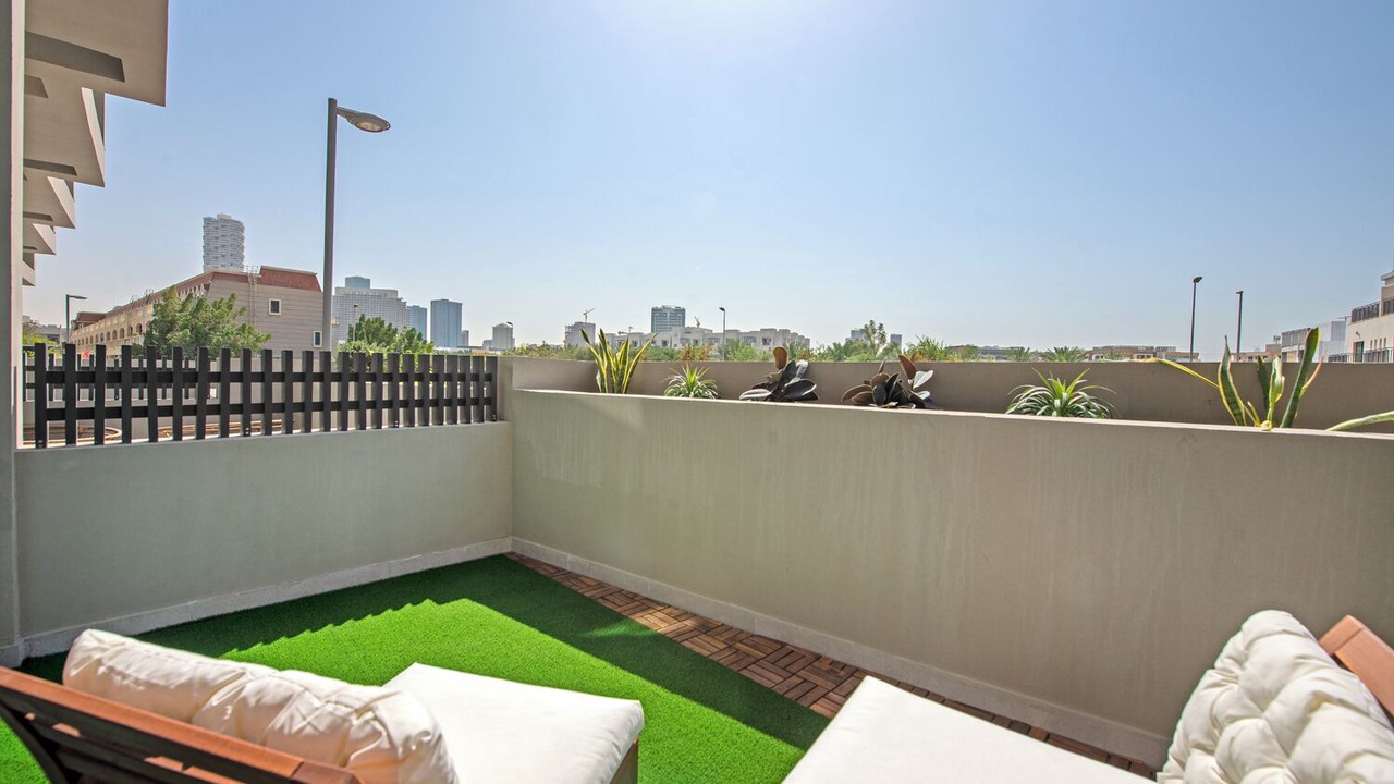 Photo of Patio Balcony in Madinat Zayed