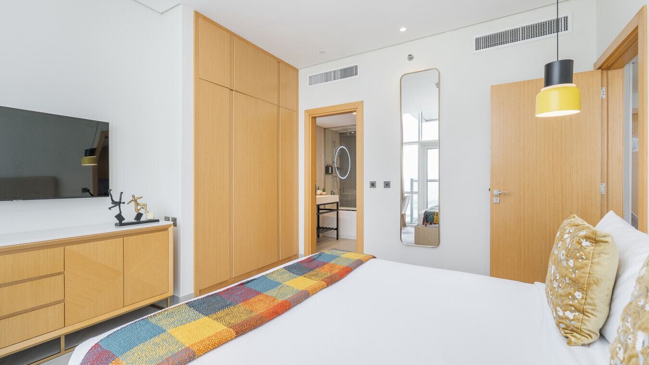 Photo of Bedroom in Jumeirah Village Triangle