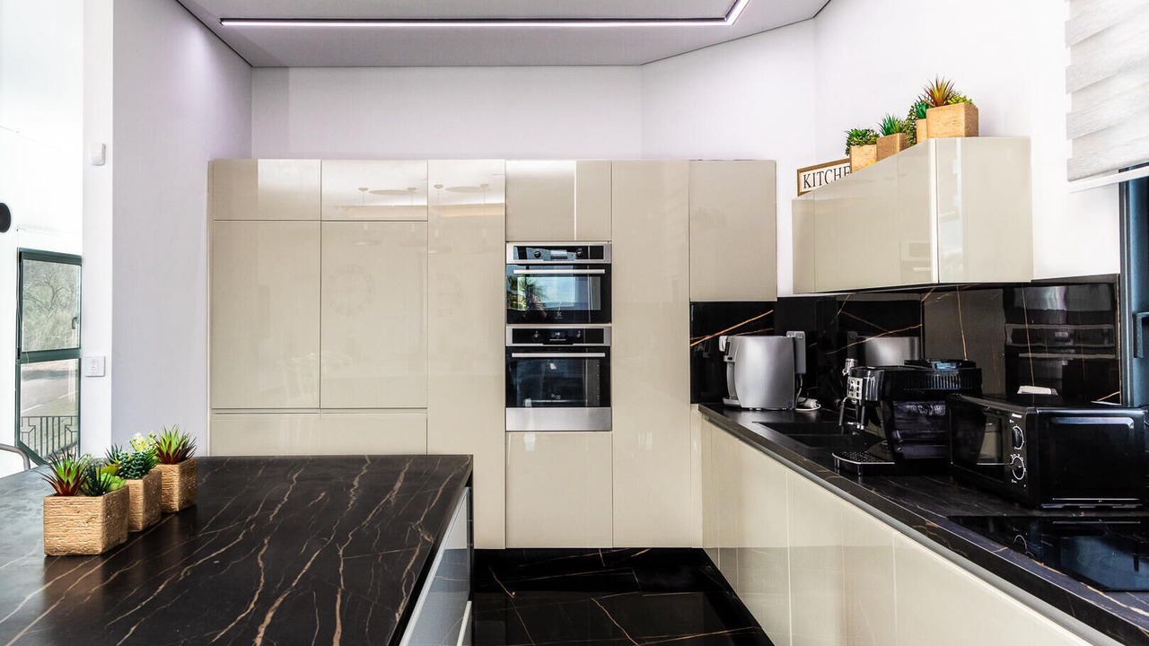 Photo of Kitchen in Nof Kinneret