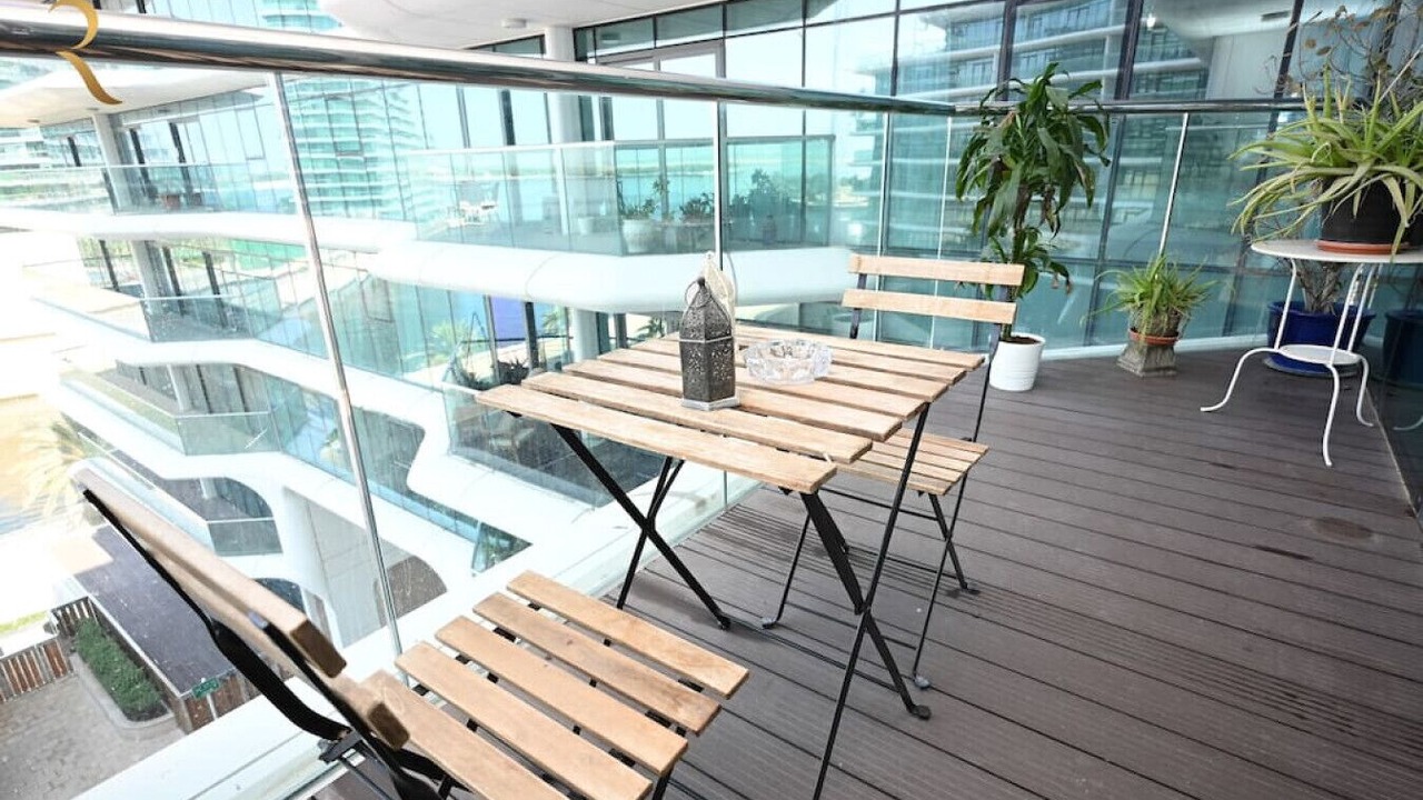 Photo of Patio Balcony in Al Raha Beach