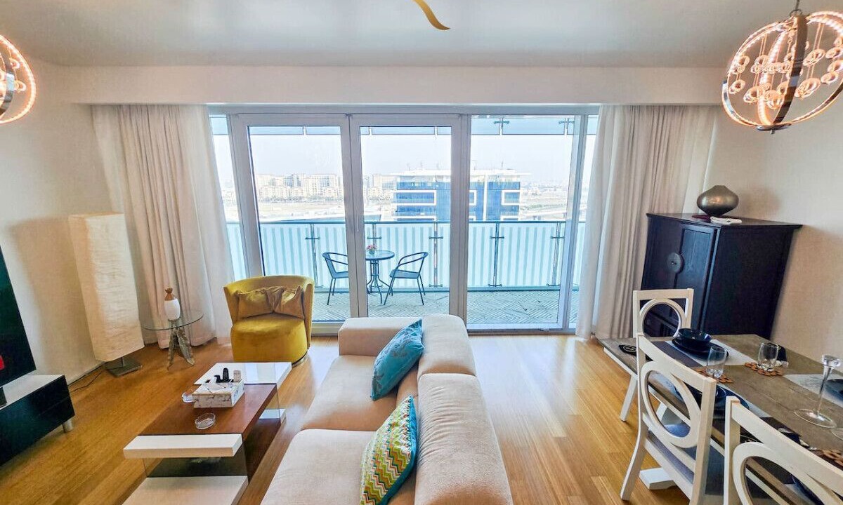 Photo of Livingroom in Al Raha Beach