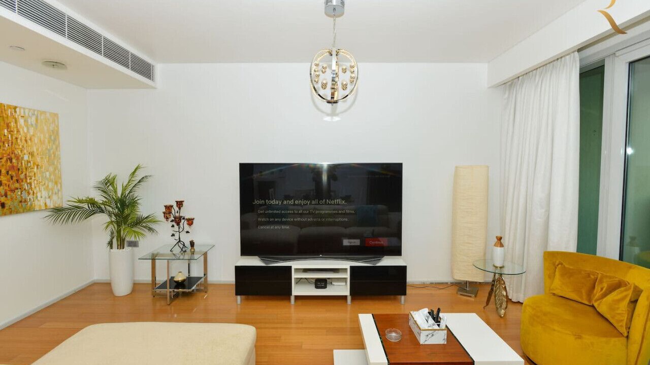 Photo of Livingroom in Al Raha Beach
