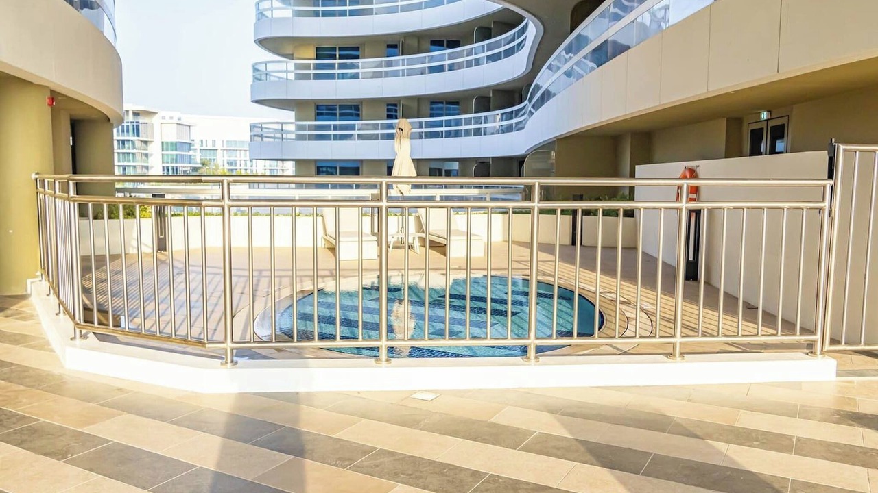 Photo of Patio Balcony in Saadiyat Cultural District