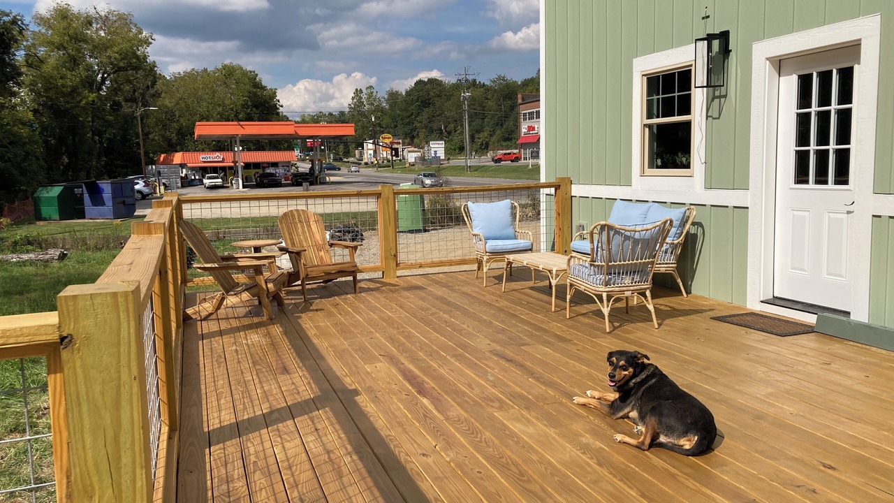 Photo of Patio Balcony in Woodfin