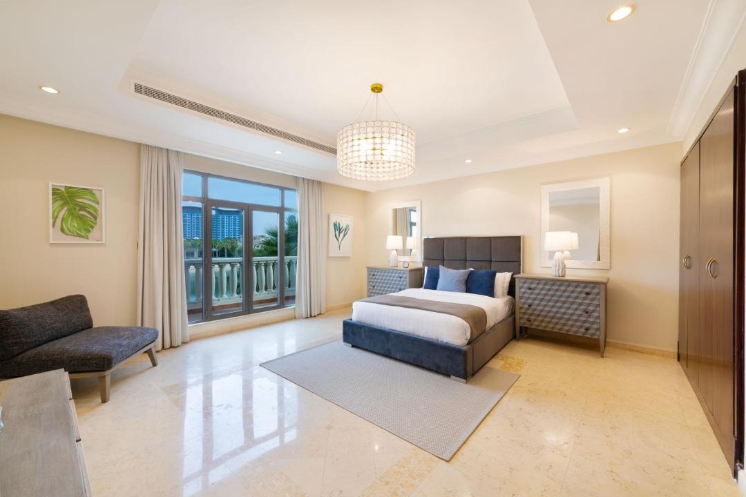 Photo of Others in Palm Jumeirah