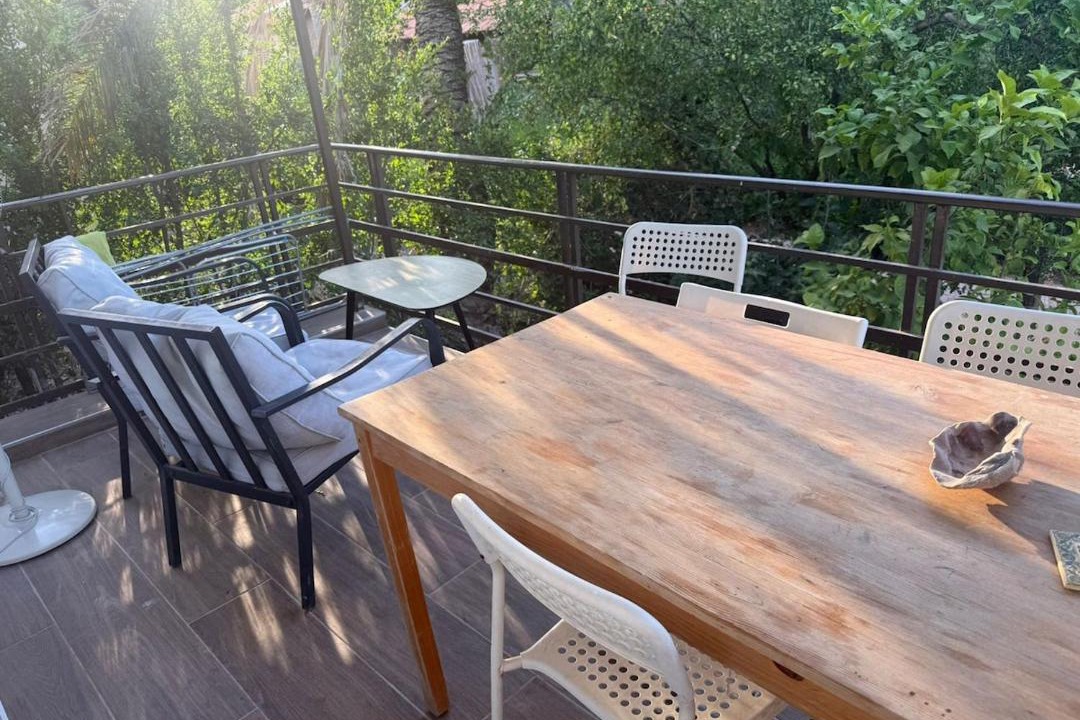 Photo of Patio Balcony in Menahemia