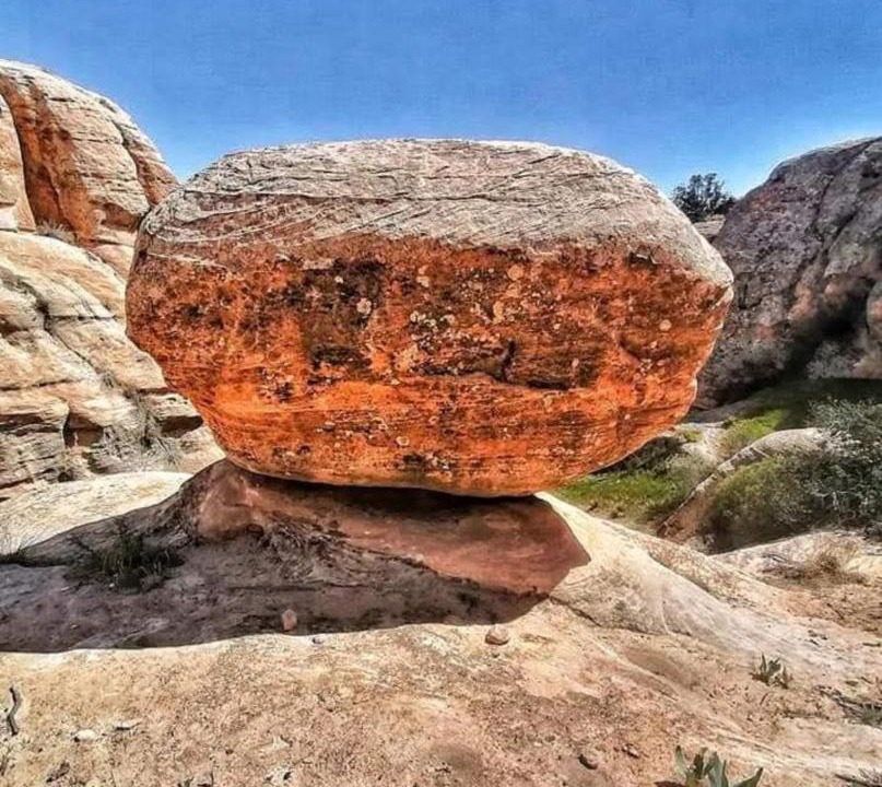 Photo of Others in Dana