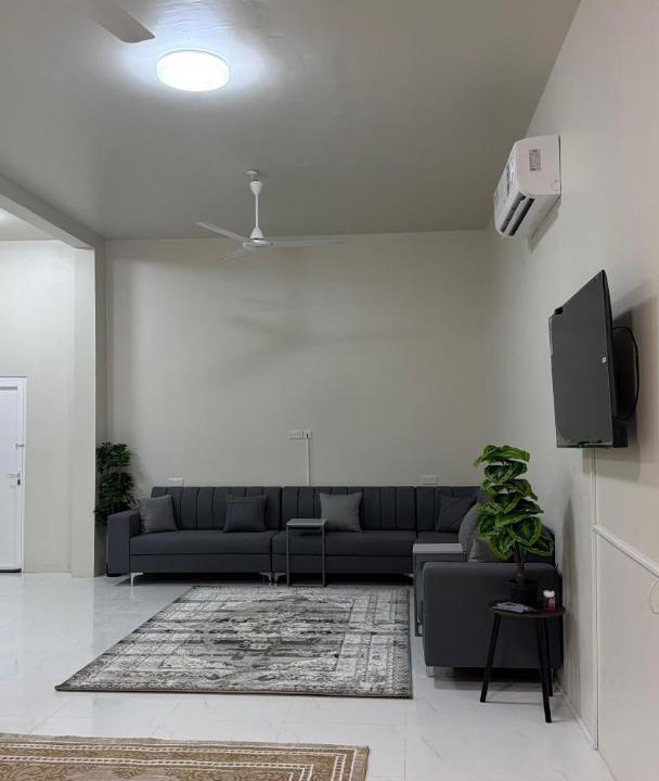 Photo of Livingroom in Al Ashkharah