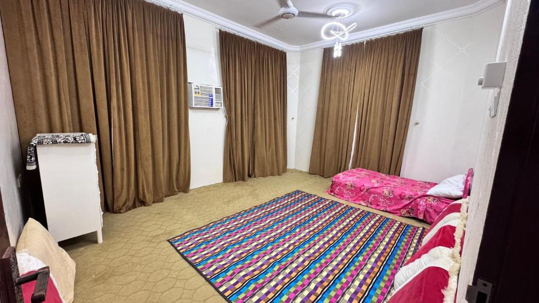 Photo of Bedroom in Al Ashkharah