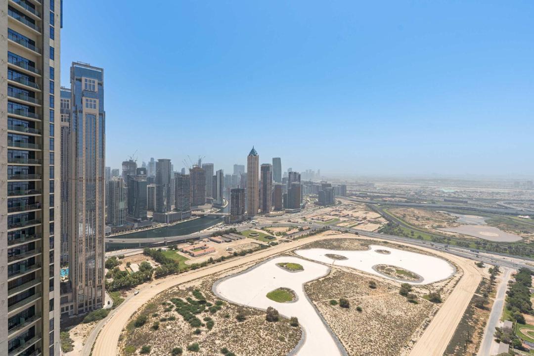 Photo of Others in Sheikh Zayed Road